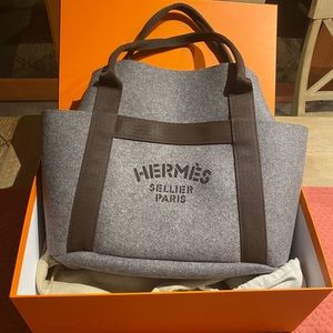 Authentic brand new Hermes Bag Sac De Pansage Groom